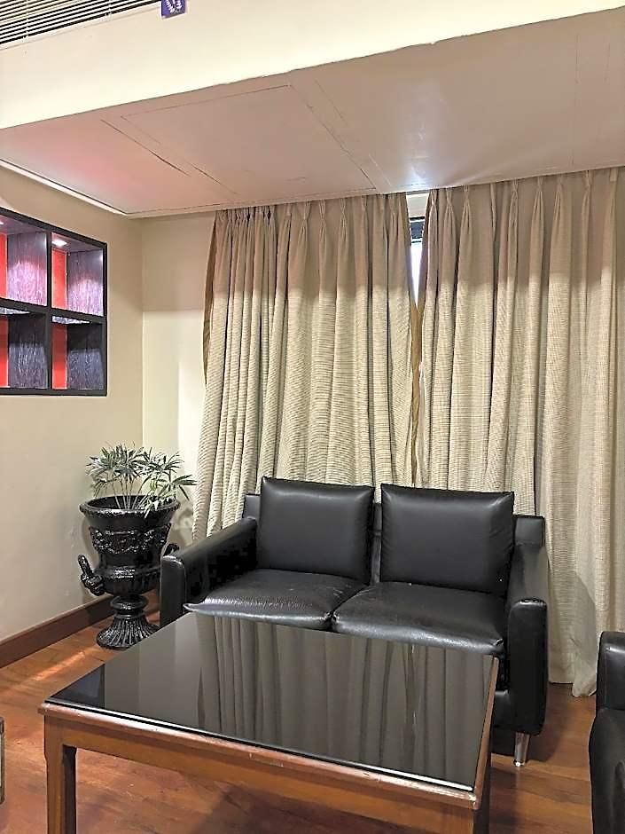 Hotel Ramee Guestline Khar Mumbai