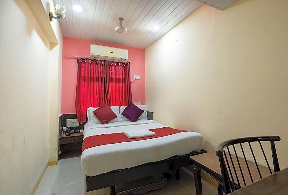 Arma Court - Near Us Embassy, Bkc Hotel 2*