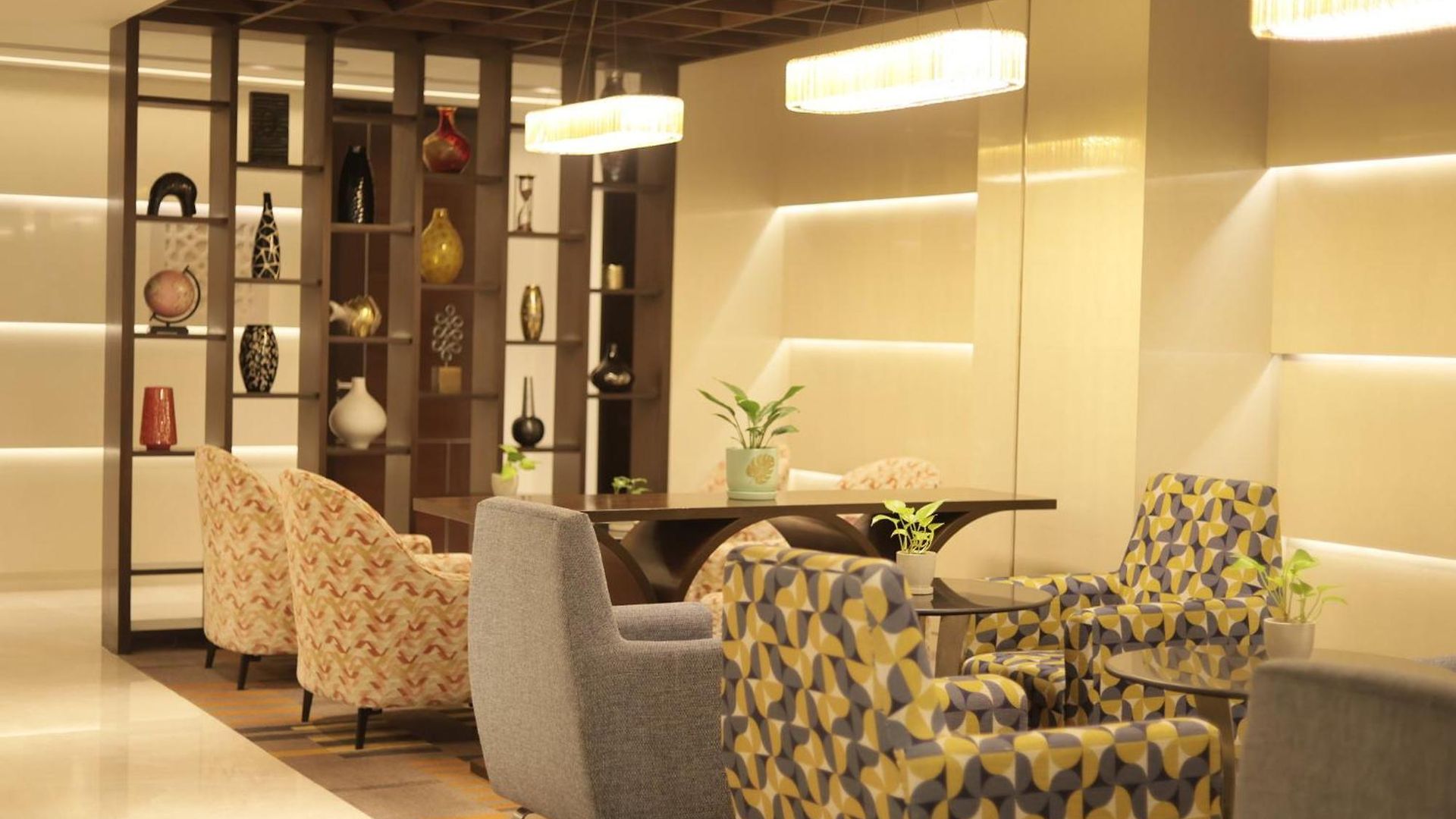 International Airport By Ihg 5*