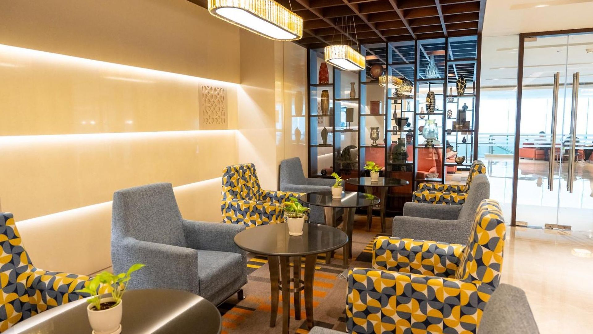 International Airport By Ihg Hotel 5*