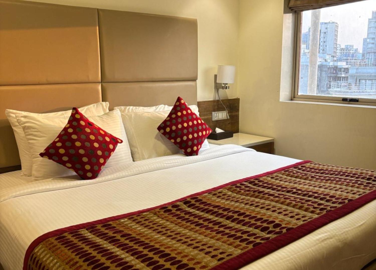 Hotel Ramee Guestline Khar
