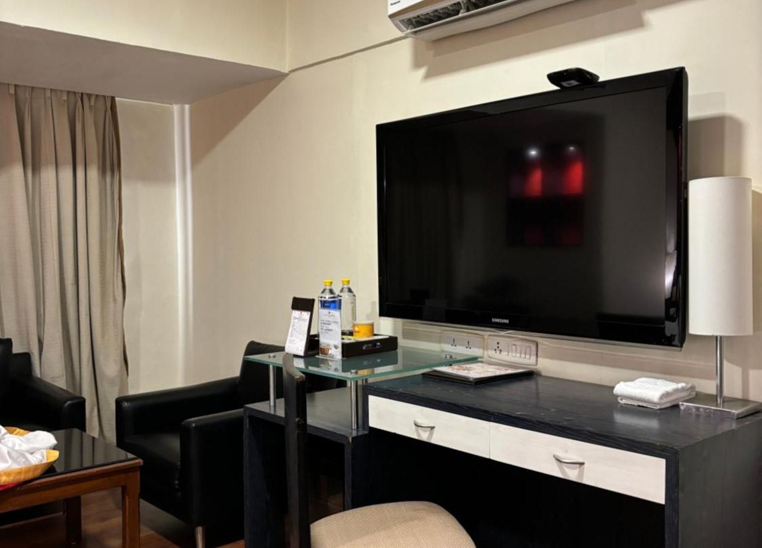 Ramee Guestline Khar Mumbai