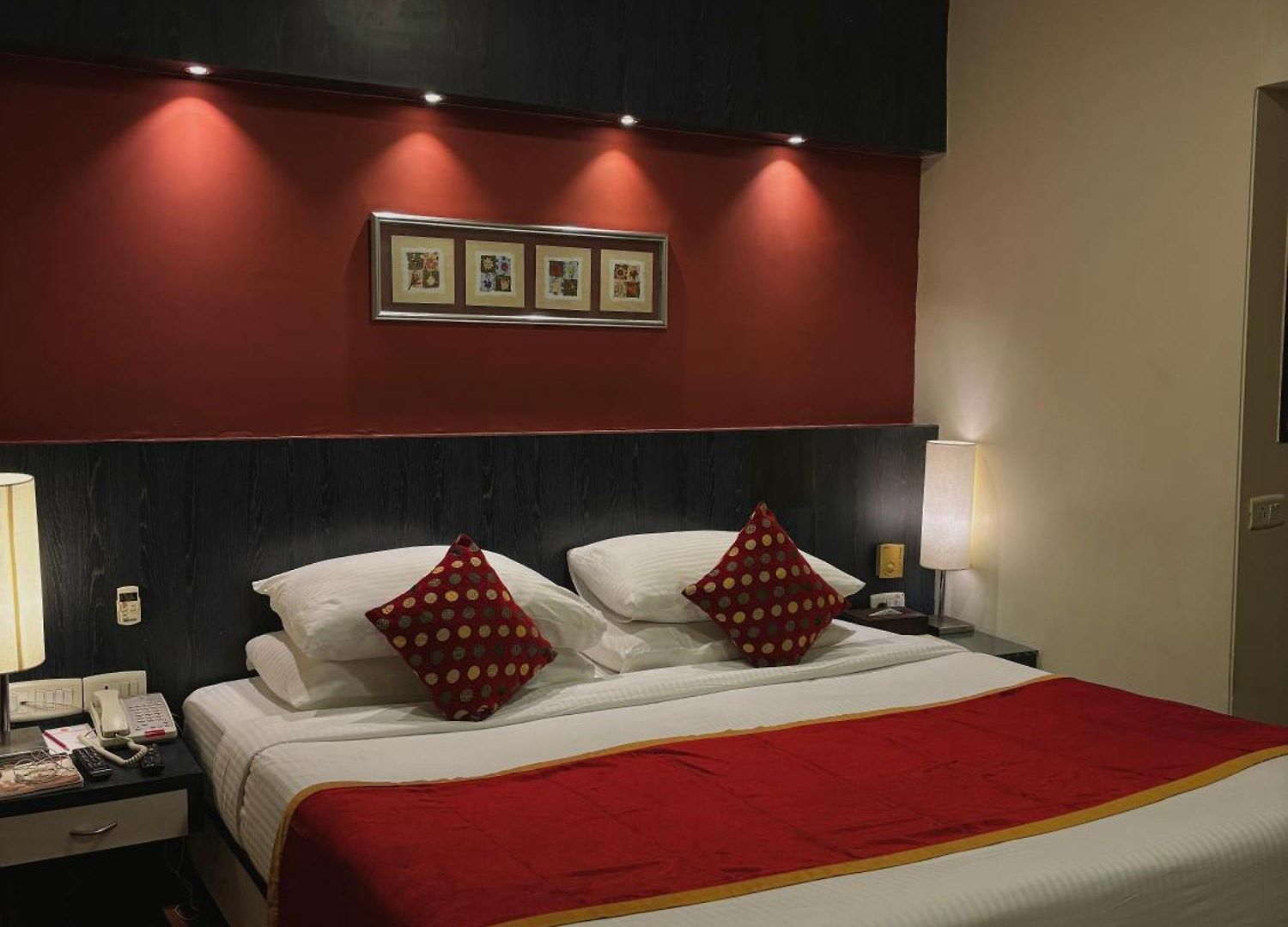 Ramee Guestline Khar Mumbai