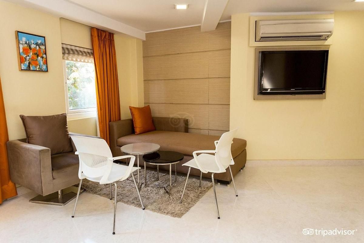 Residency Hotel 3*