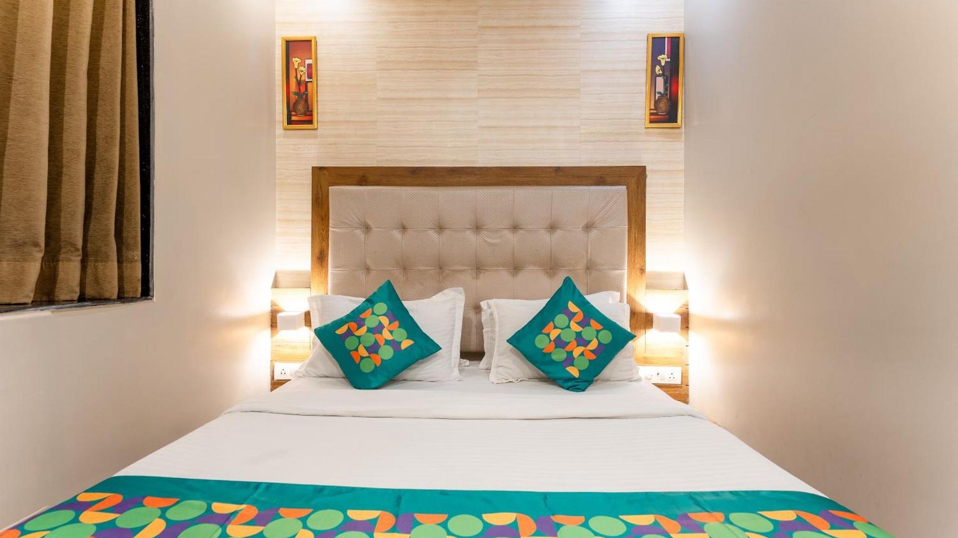 Hotel Treebo Amber International Airport T2 3*