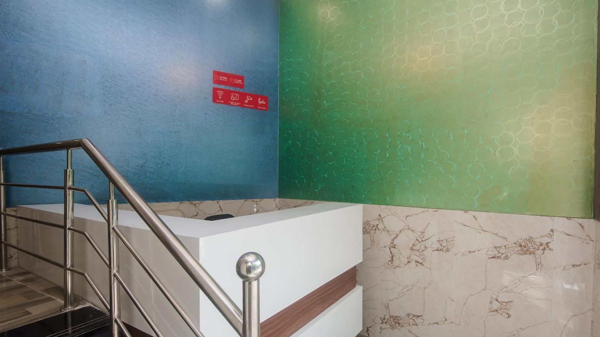 Hotel O Greenforest Near Airport Road Metro Station 3*
