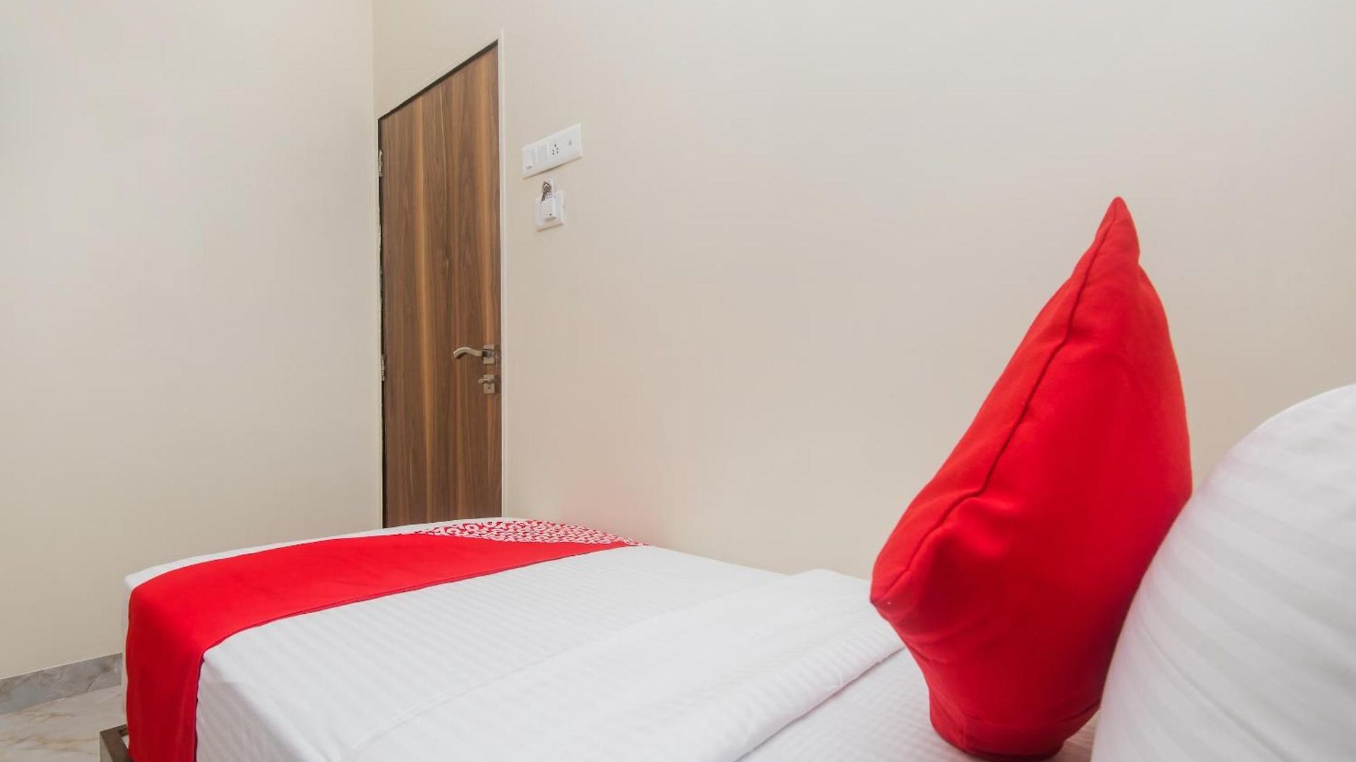 O Greenforest Near Airport Road Metro Station Hotel Mumbai