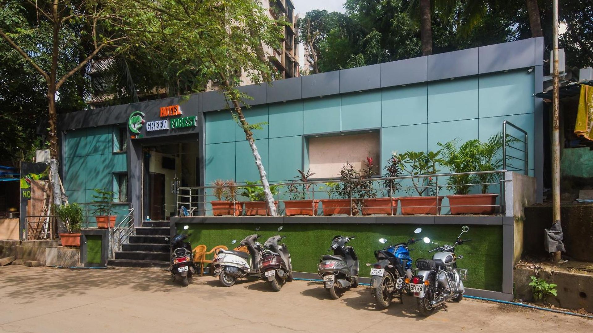 Hotel O Greenforest Near Airport Road Metro Station Mumbai