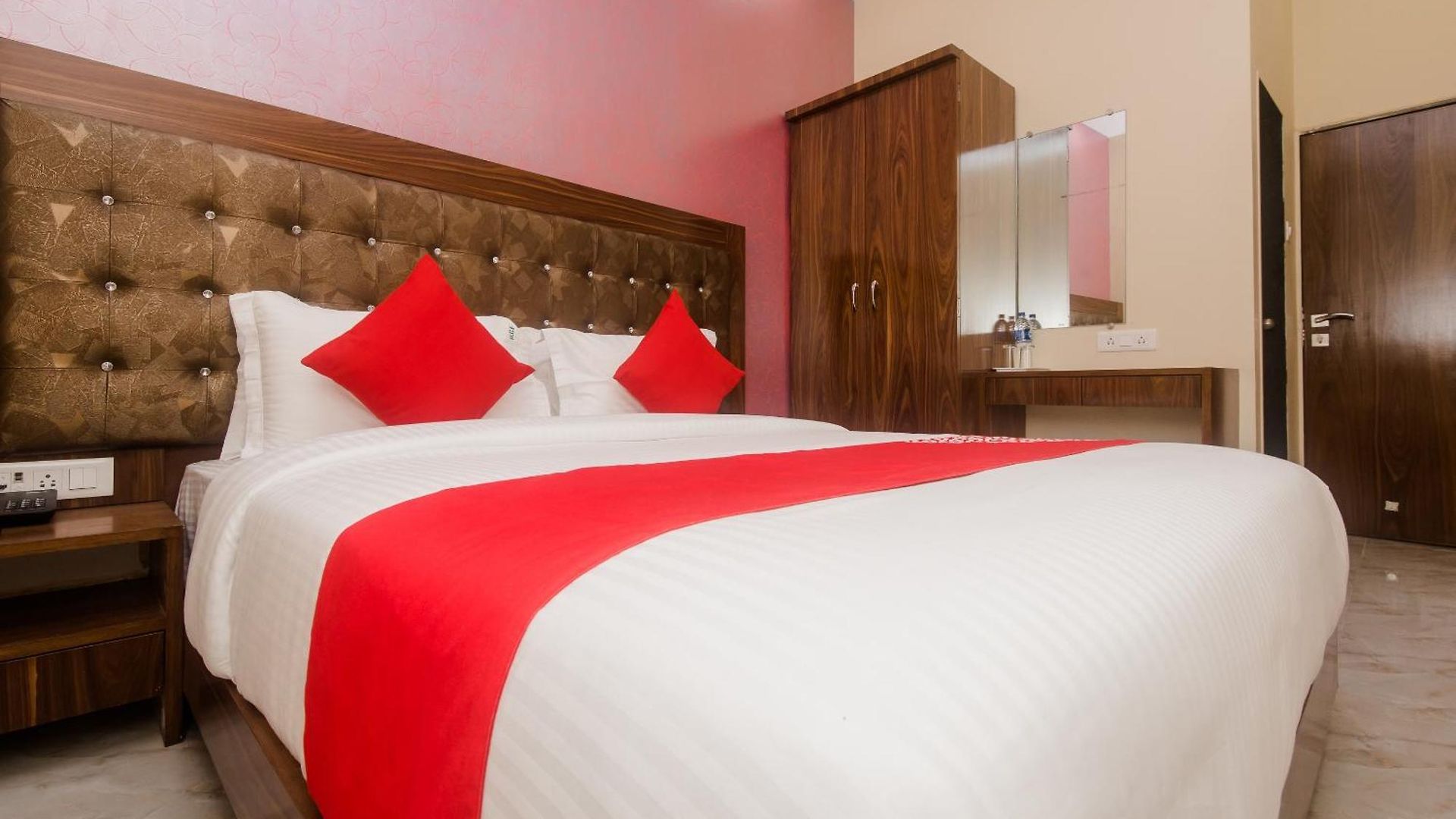O Greenforest Near Airport Road Metro Station 3*