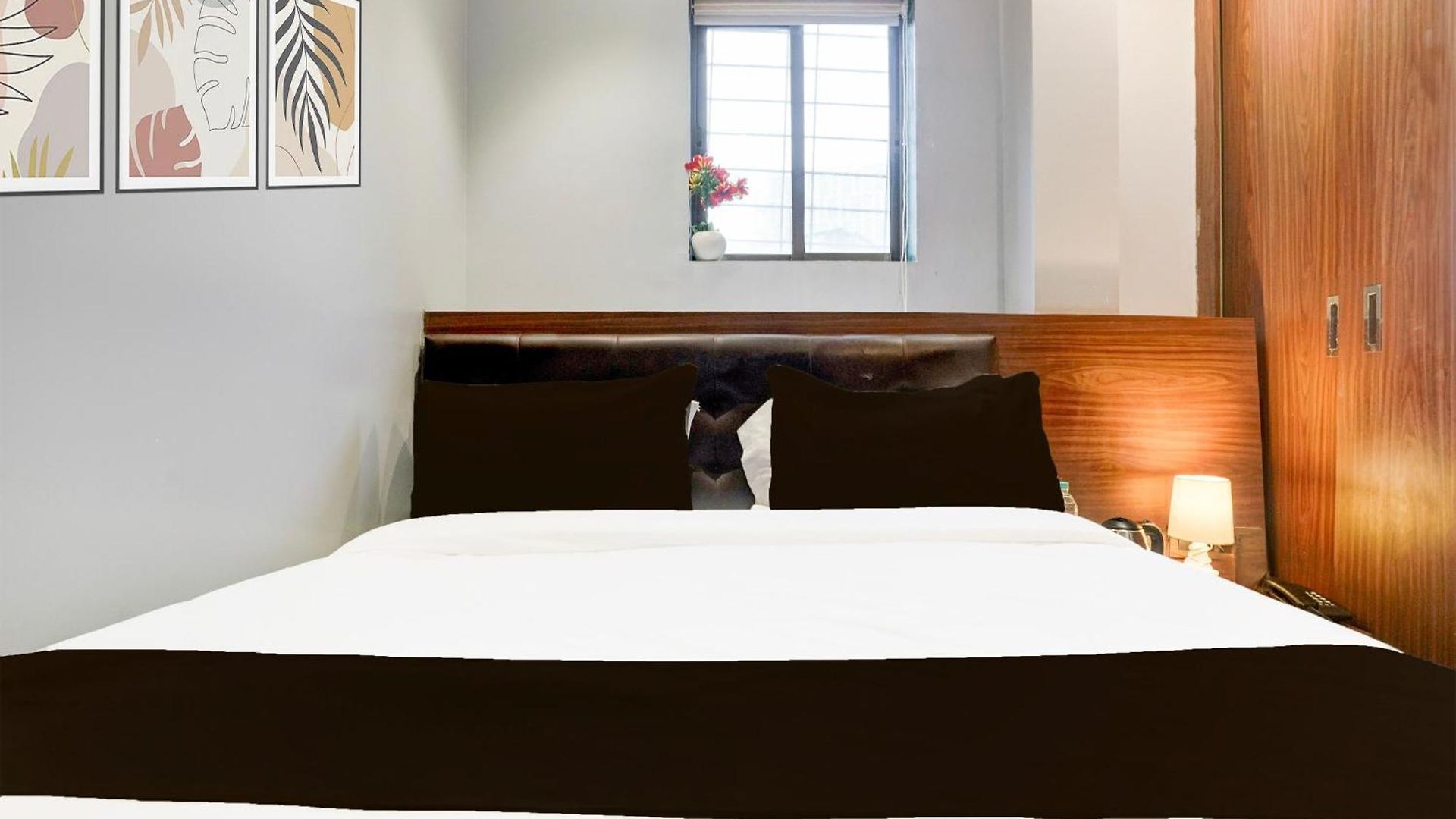 Super Oyo O Powai Hotel 4*