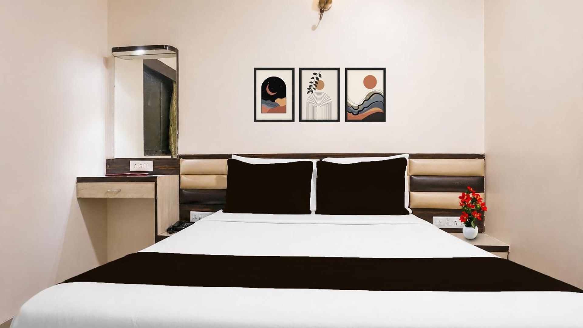 Collection O Kurla Bkc Formerly Golden Tulipz Hotel