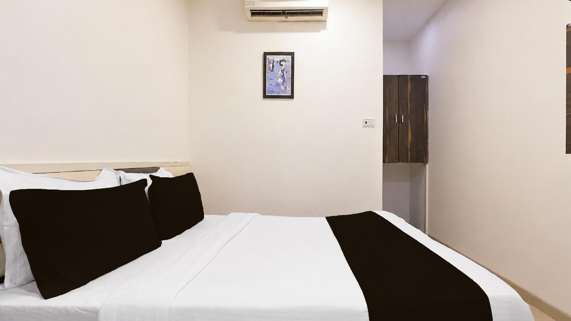 Hotel Collection O Kurla Bkc Formerly Golden Tulipz