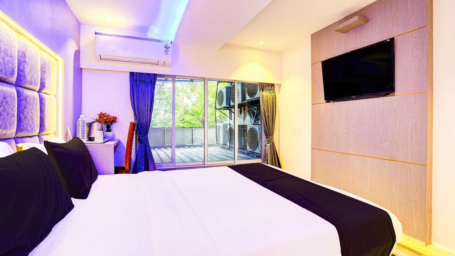 Super O Sakinaka Andheri Kurla Road Hotel