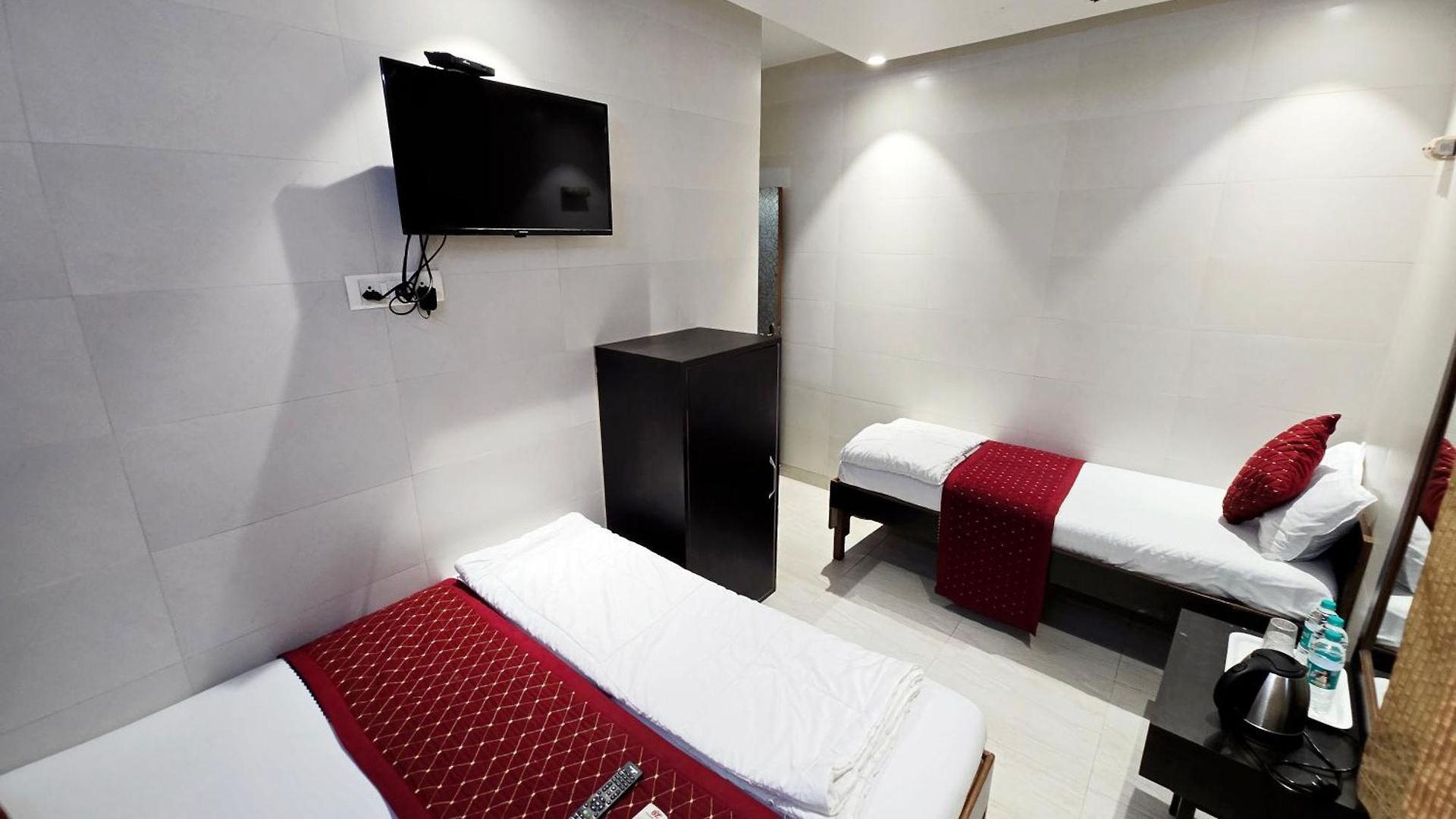 Fabhotel Kamal Hotel Mumbai