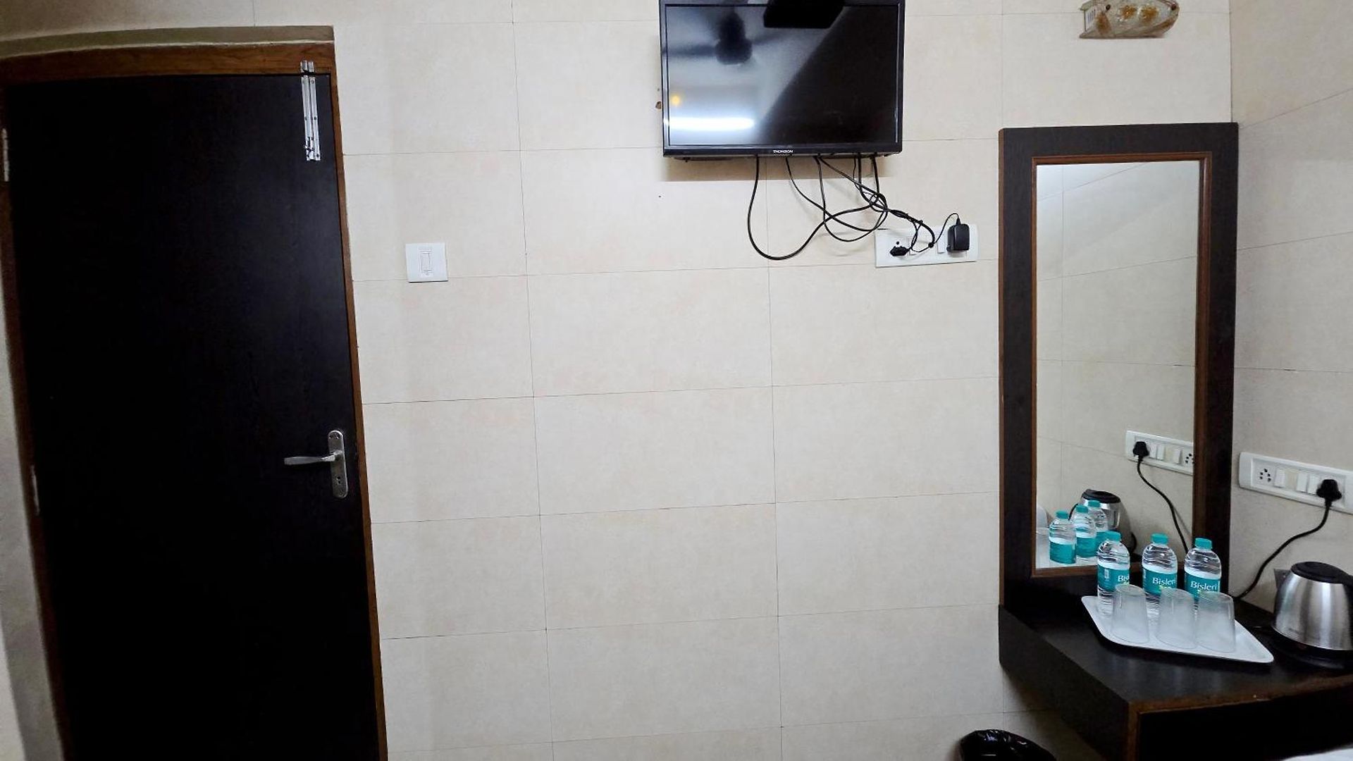 Fabhotel Kamal Mumbai