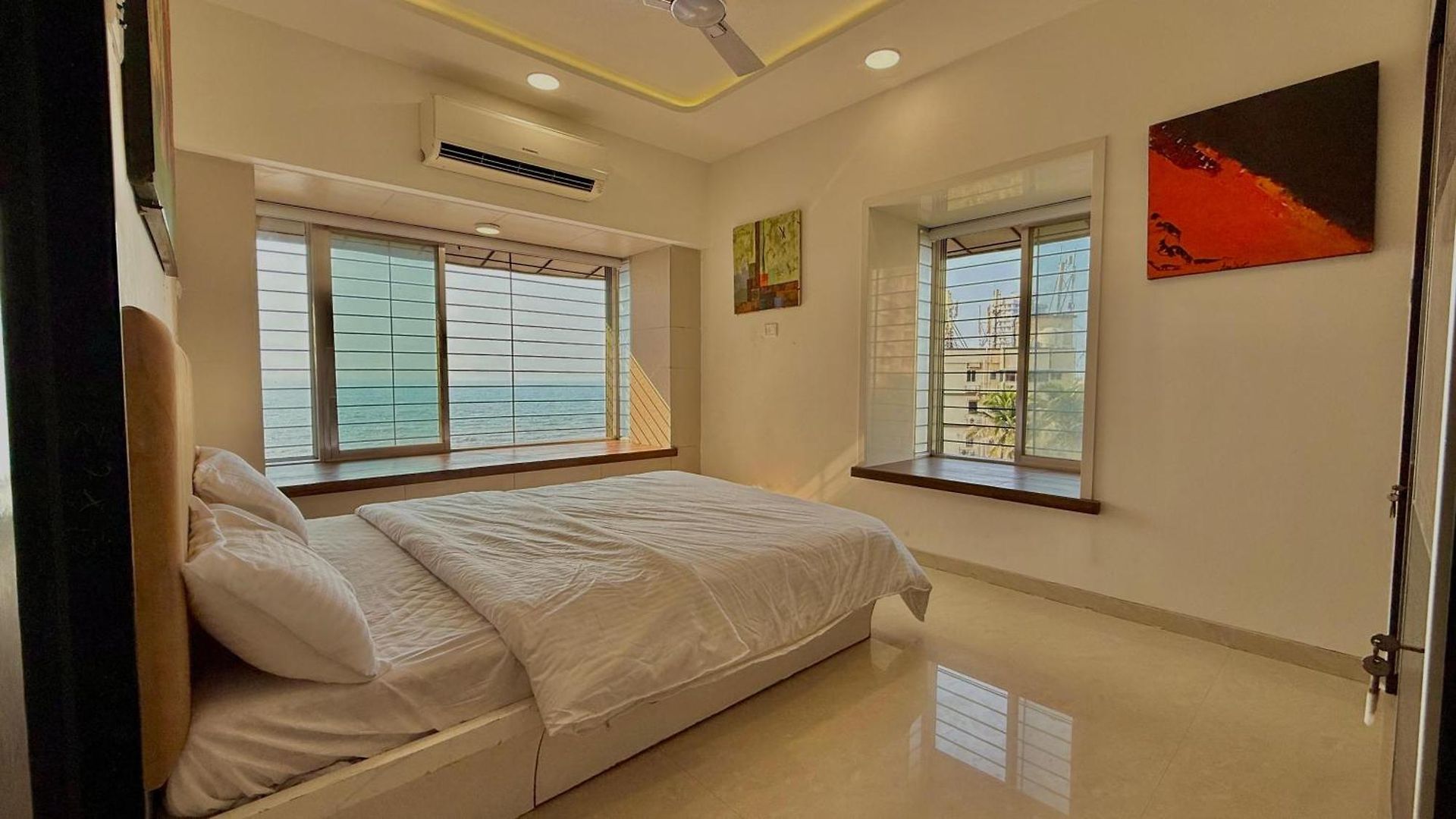The Banganga Horizon,sea Views & Sunsets Apartment