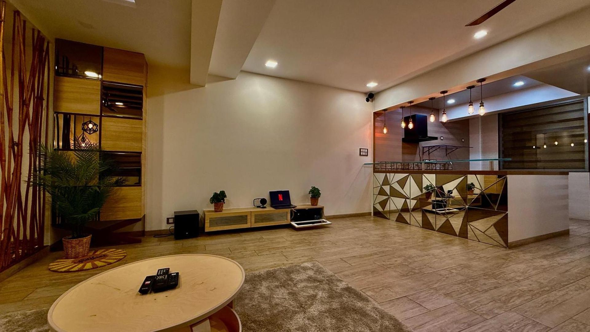 Sea Breeze Suite, Juhu * Mumbai