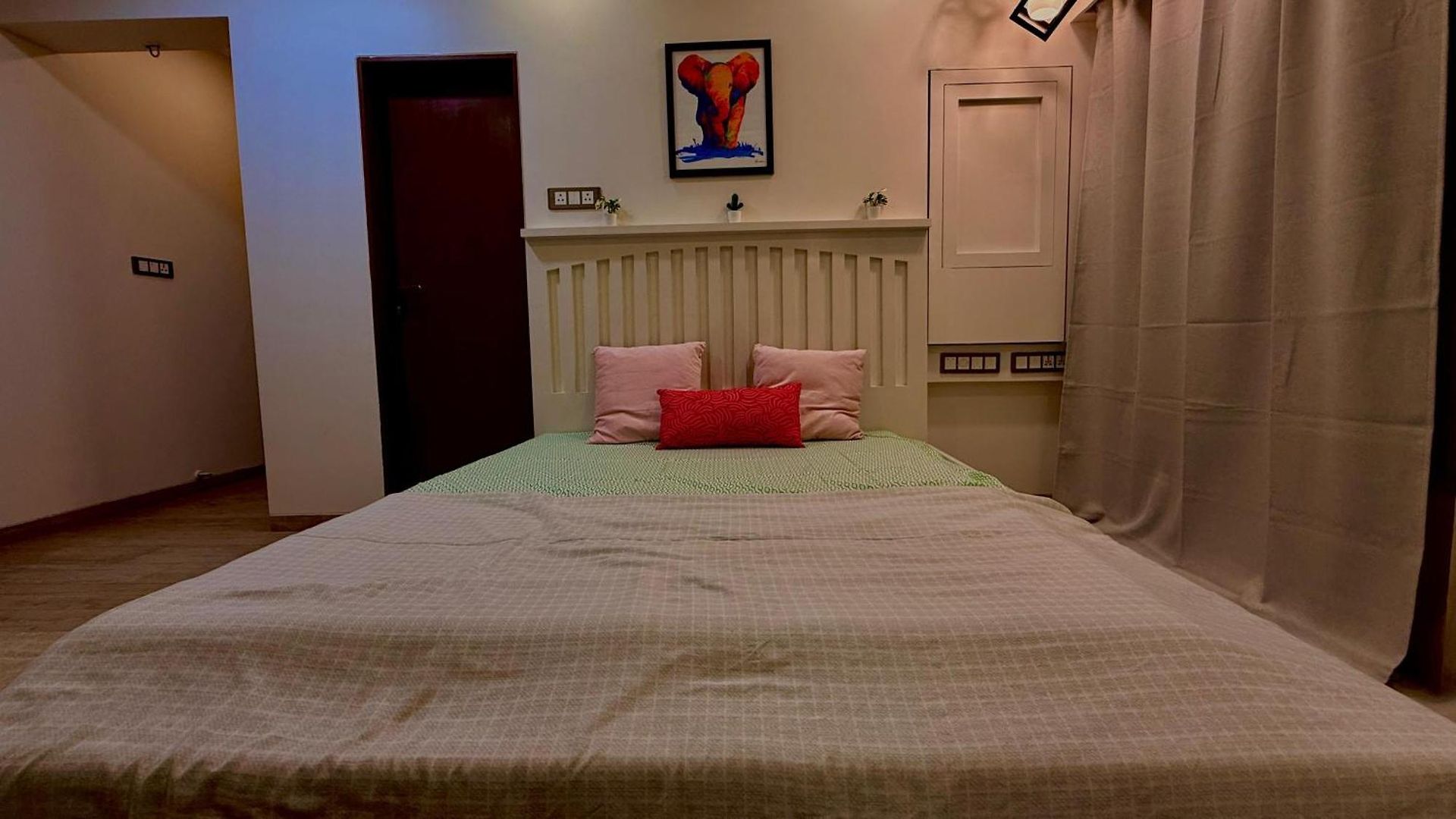 Apartment Sea Breeze Suite, Juhu *