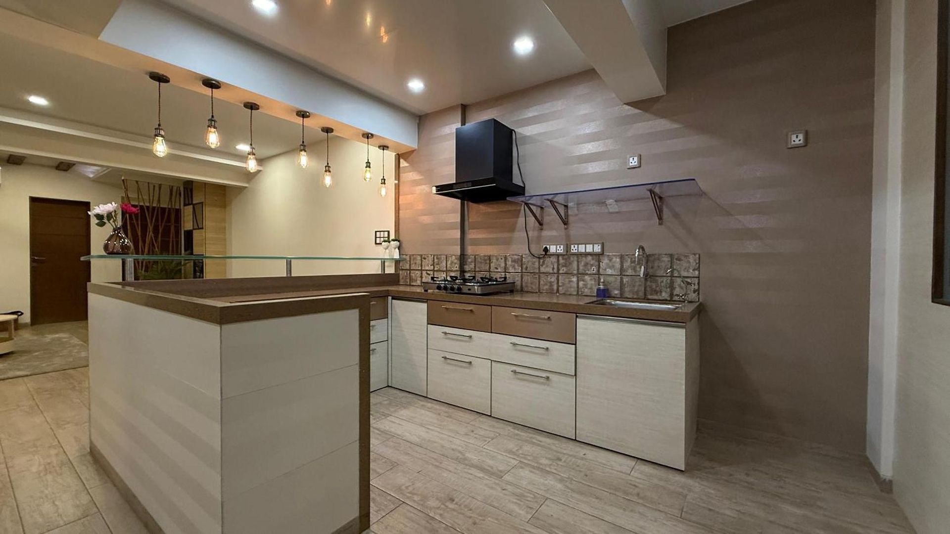 Sea Breeze Suite, Juhu *