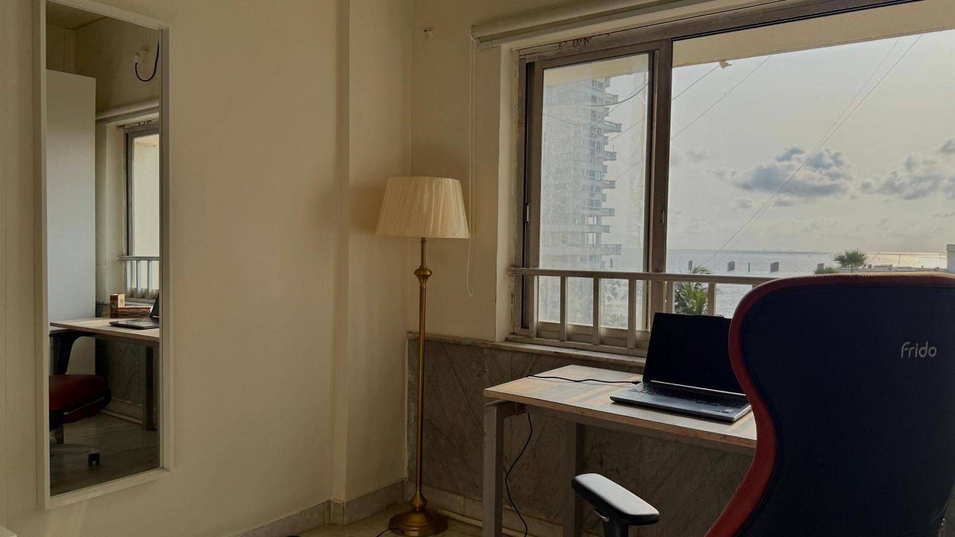 3bk Ocean View Flat Next To Mannat Mumbai