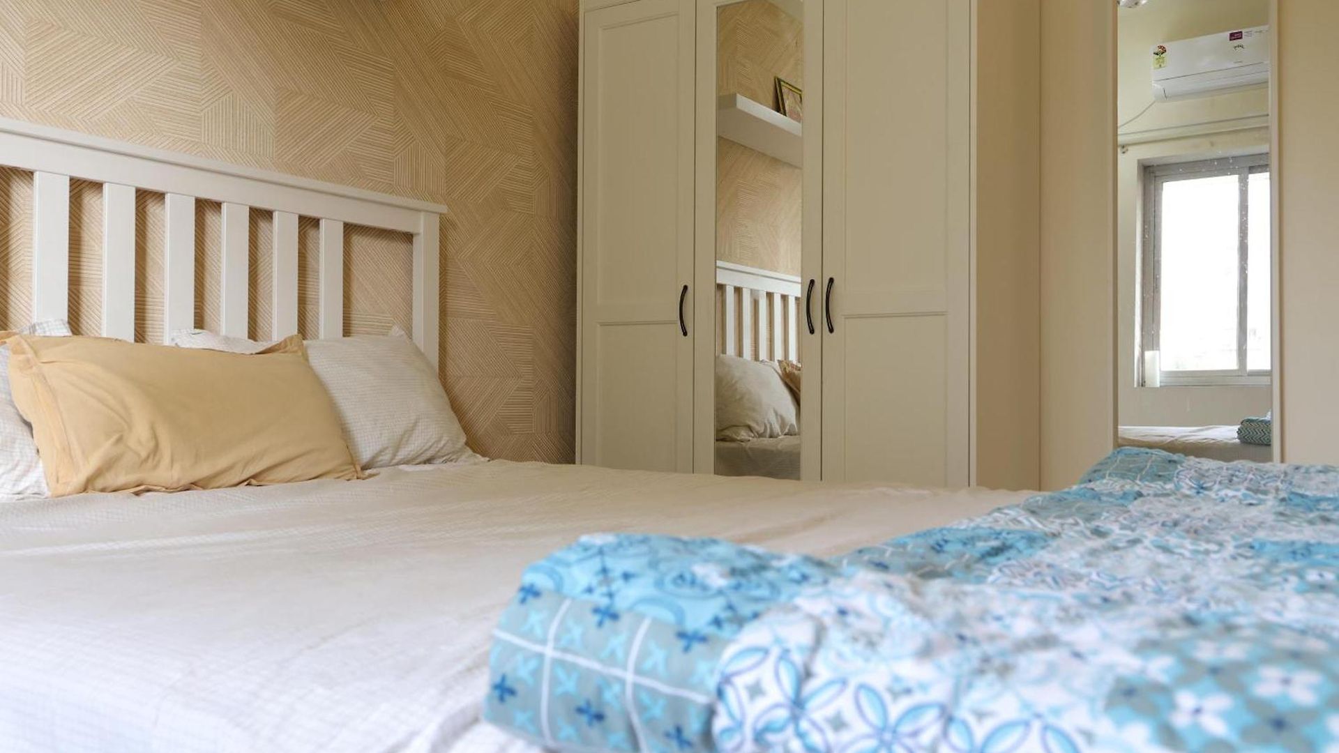 3bk Ocean View Flat Next To Mannat Apartment Mumbai