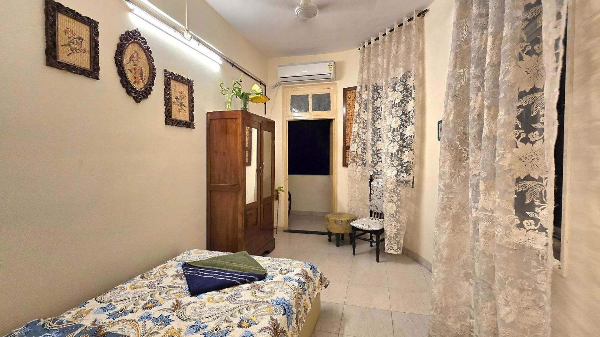 Gopal Mansion 49- 2 Bedroom * Mumbai