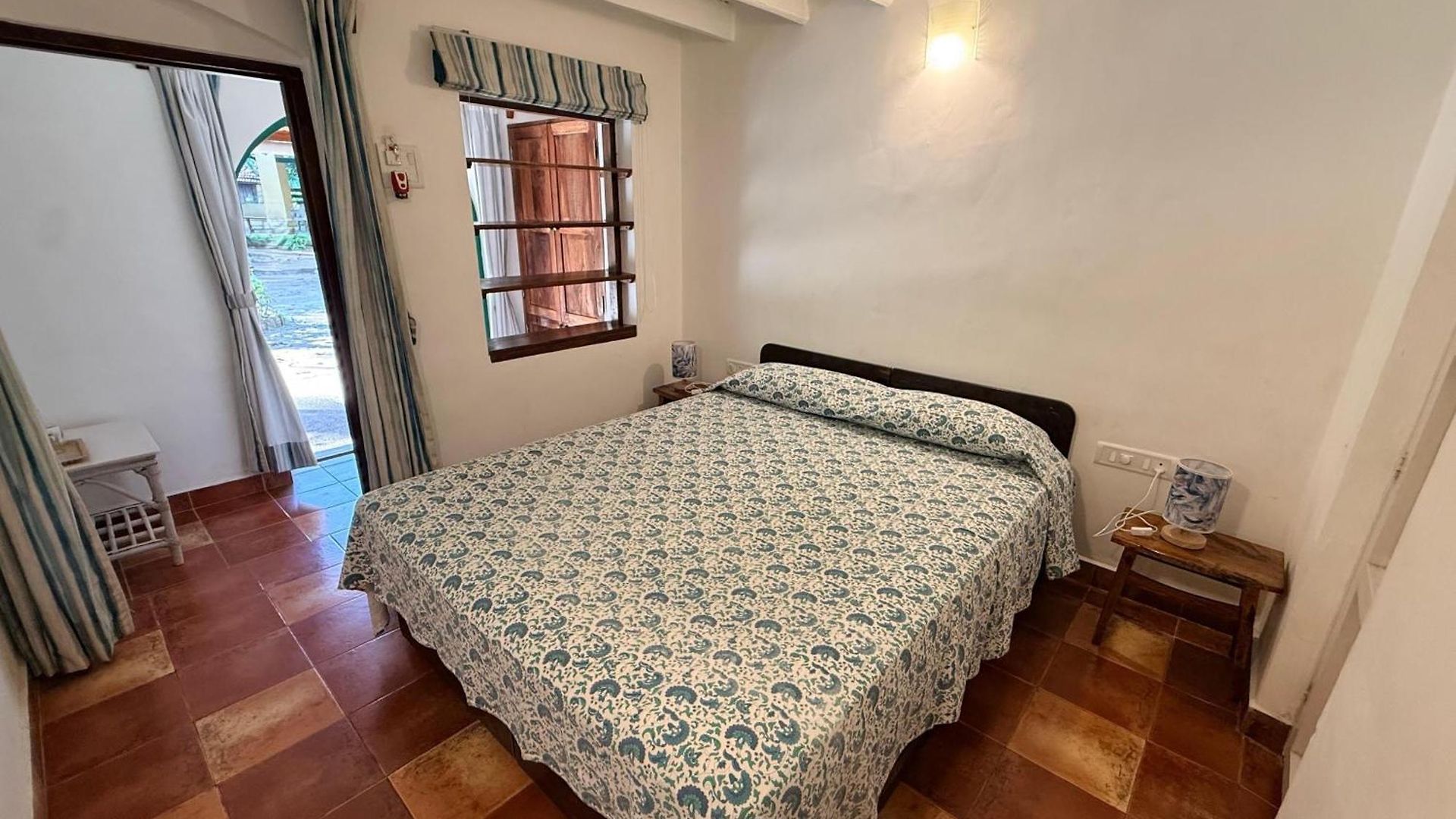 Hotel Manoribel Mumbai