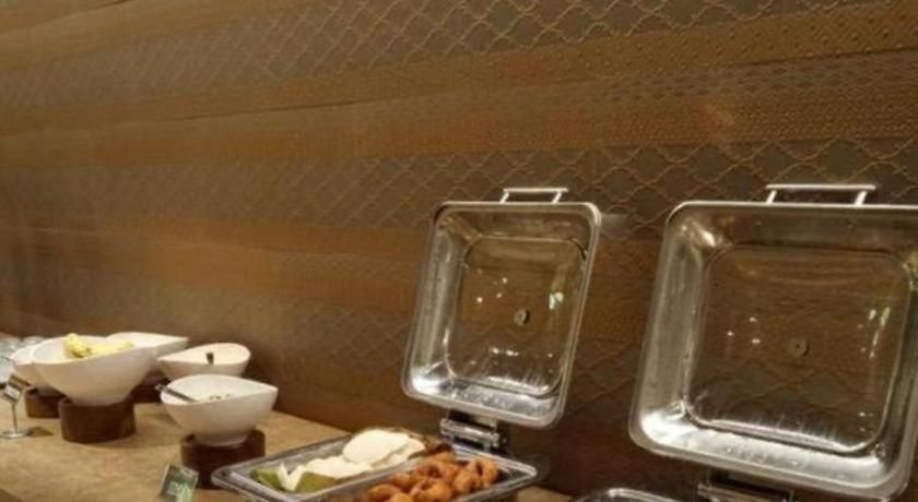 Hotel The Grandeur Boutique *