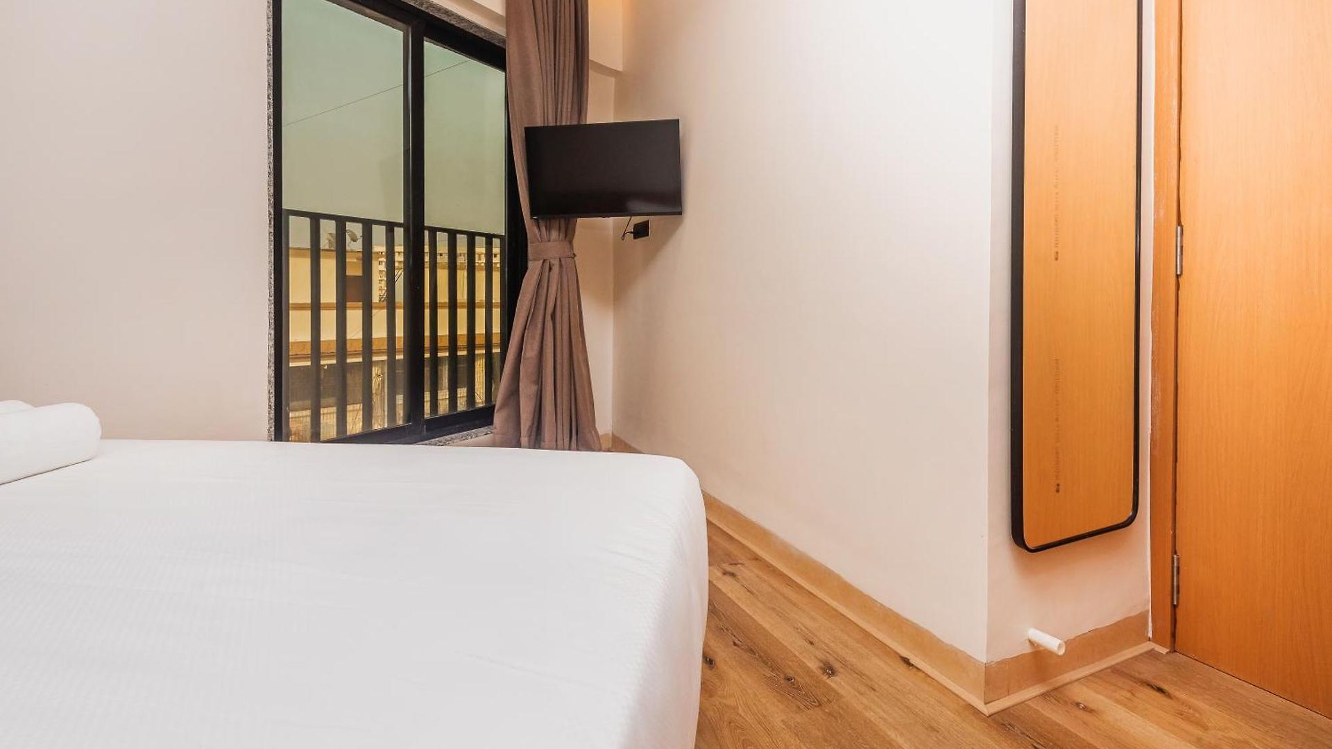 Hotel Rara 3*