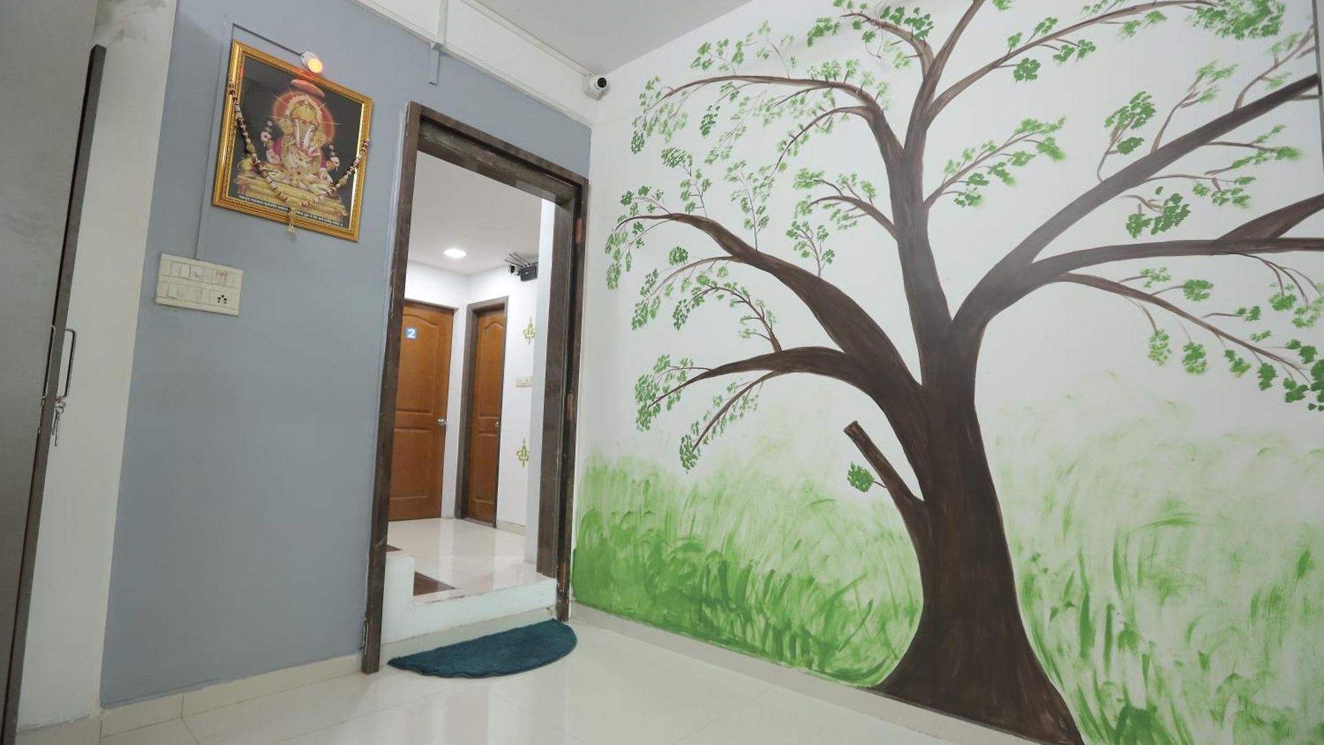 Dev Shelters Goregaon West Surya Bangalow * Mumbai