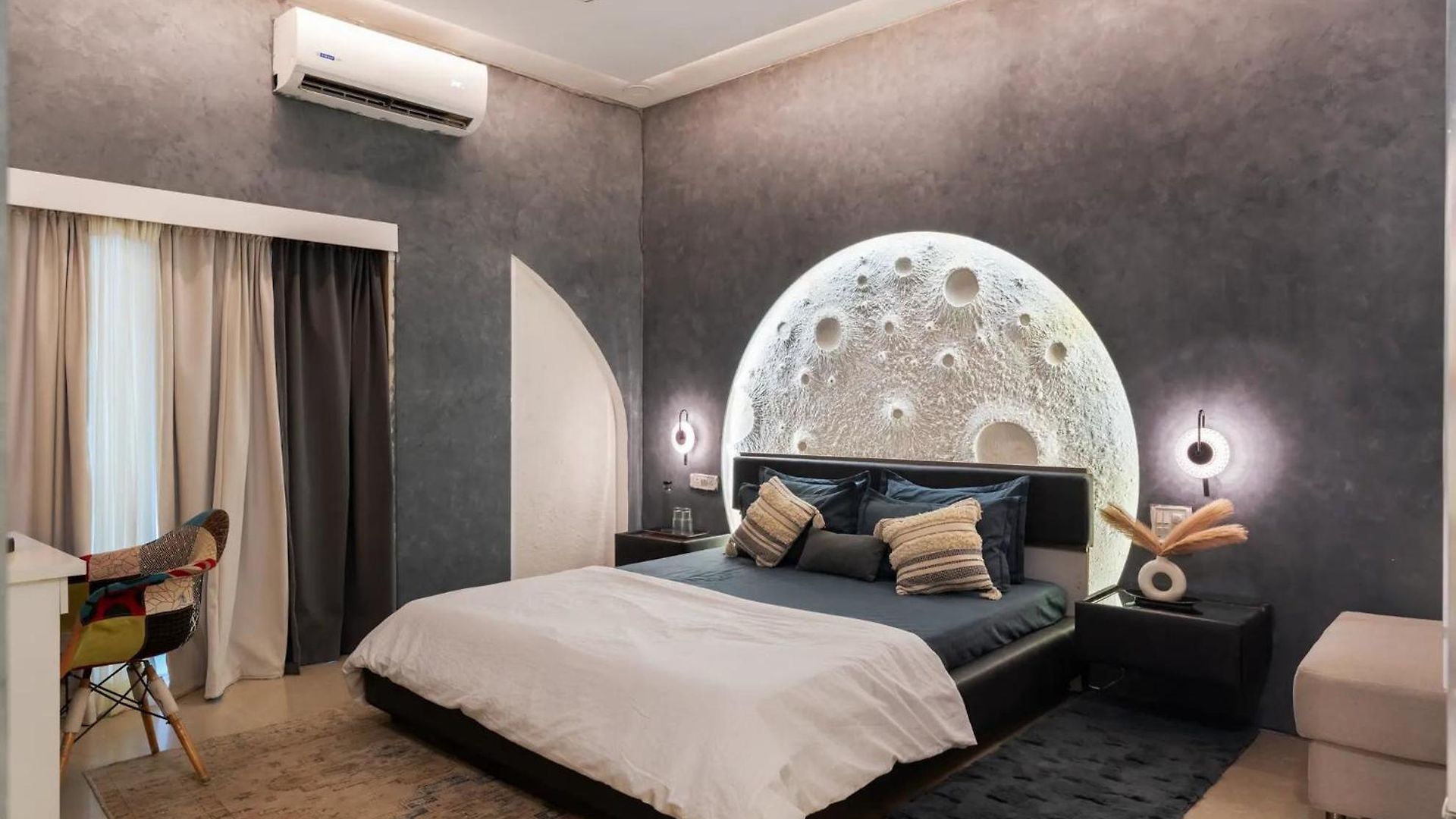 Villa Whispering Stones 4bhk Modern Spacez With Indoor Bar