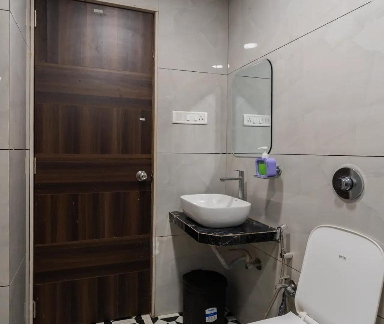 Whispering Stones 4bhk Modern Spacez With Indoor Bar Villa *