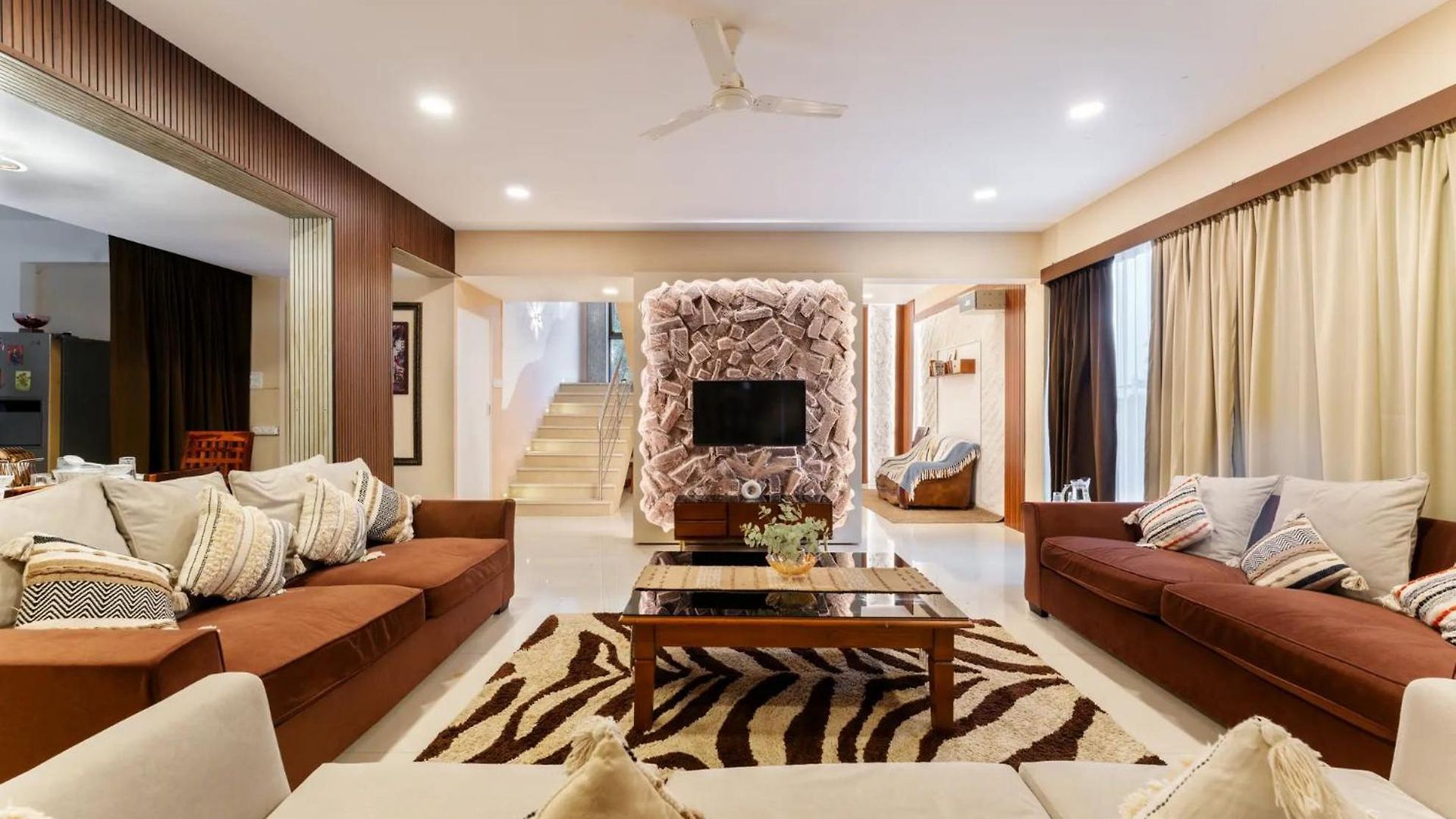 Whispering Stones 4bhk Modern Spacez With Indoor Bar Mumbai