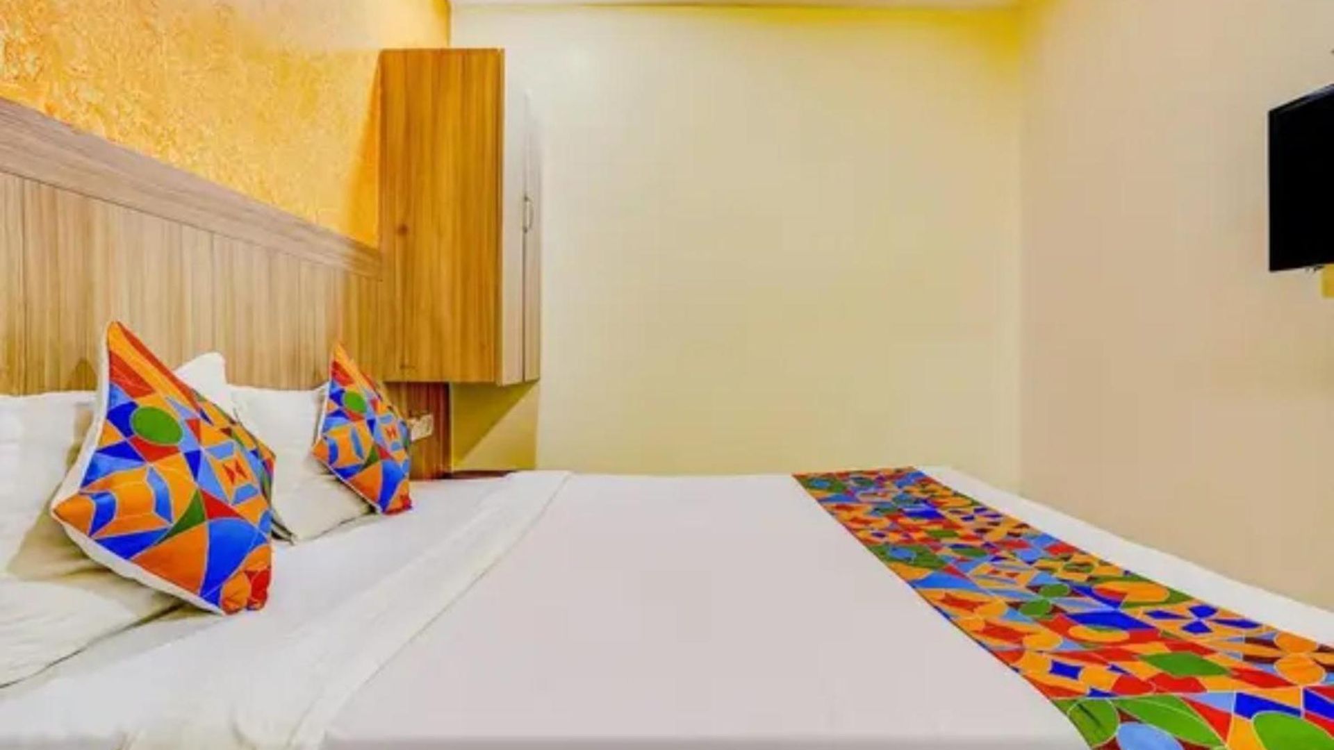 Fabexpress Prakash Hotel Mumbai