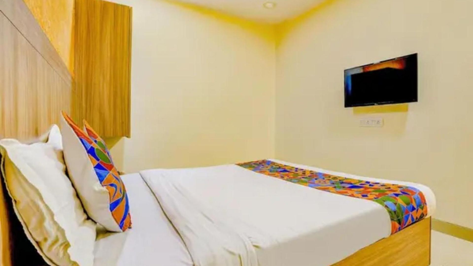Fabexpress Prakash Hotel 3*