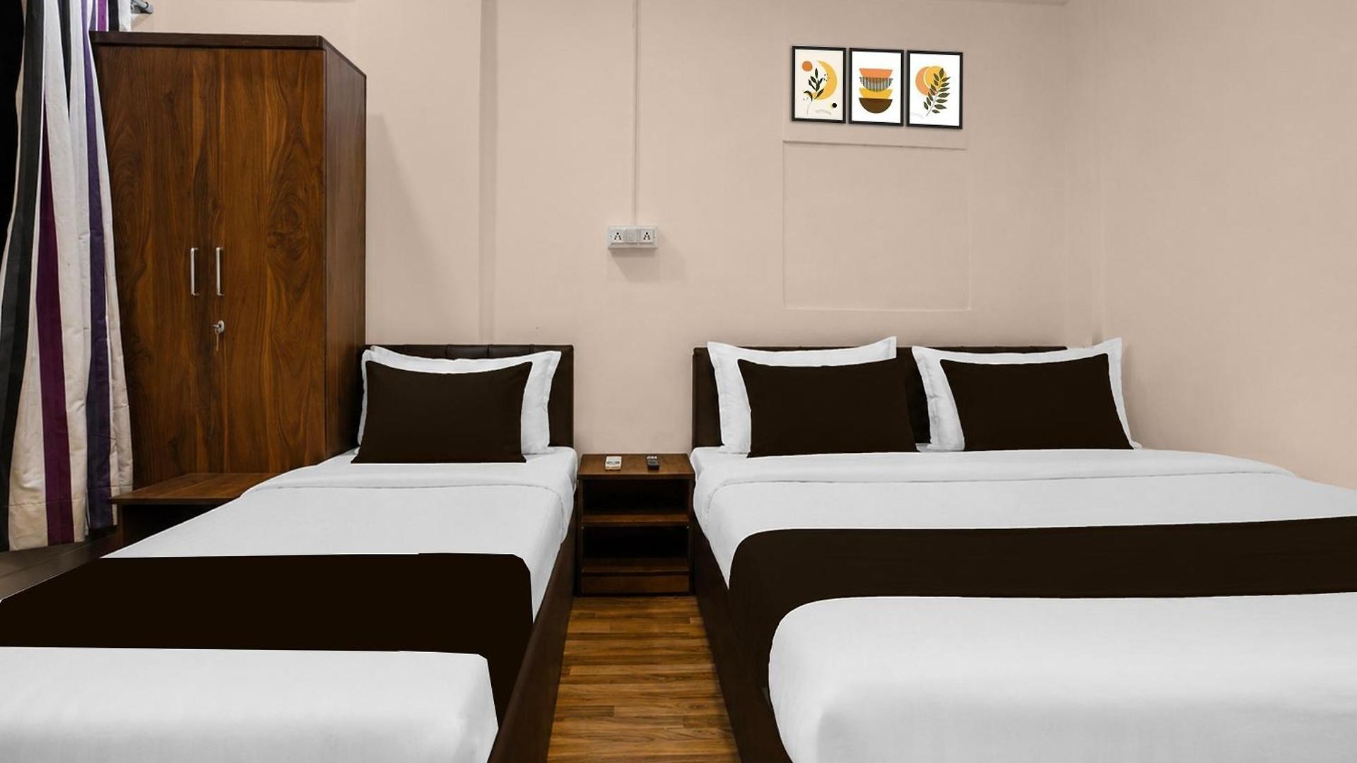 Hotel Collection O Santacruz Metro Station Formerly Mkn House