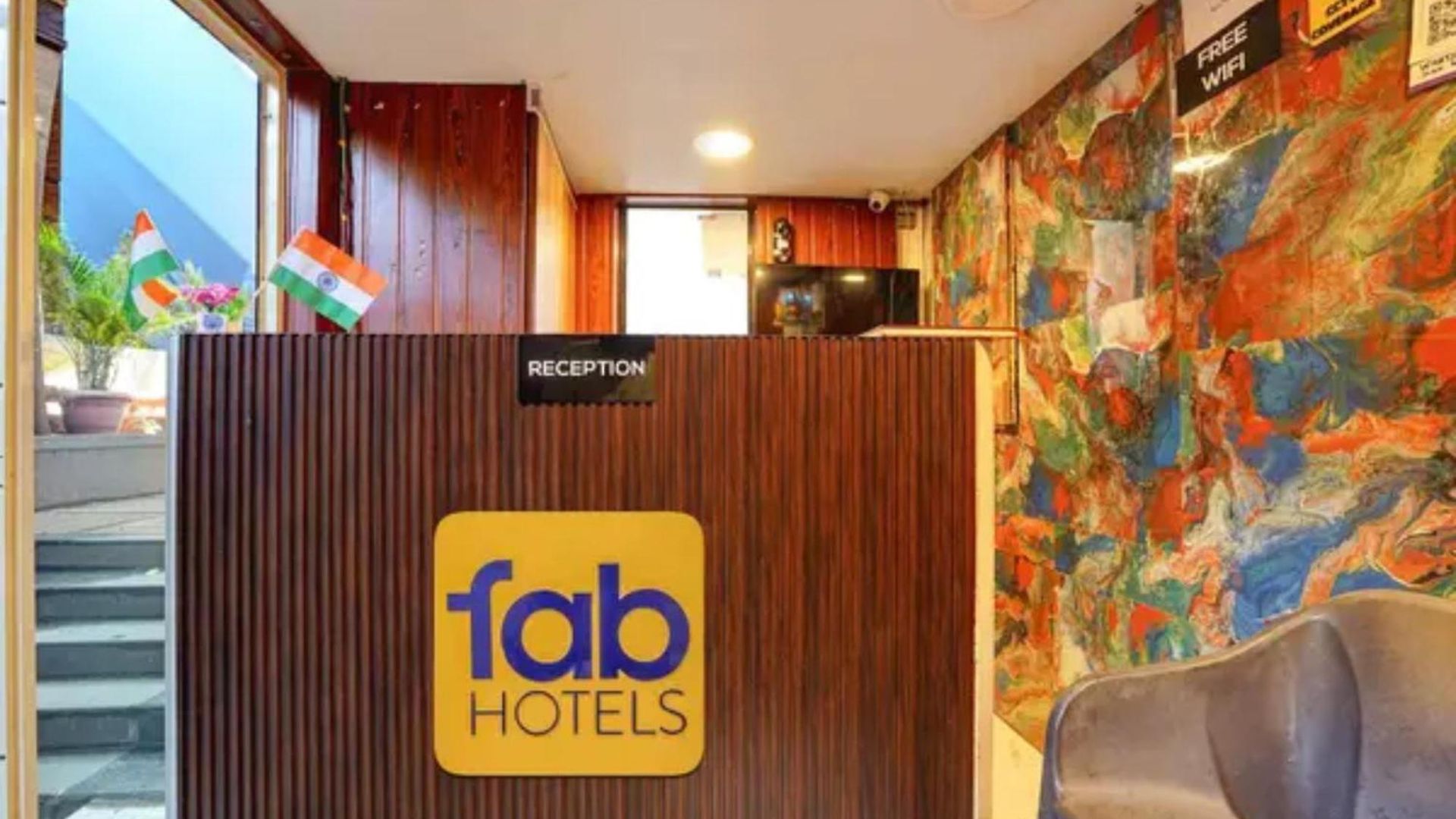 Fabhotel Freedom Star Mumbai
