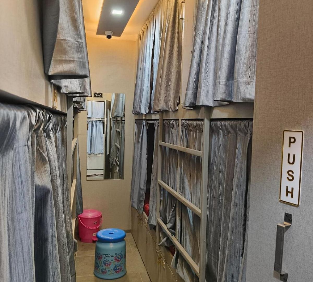 Restinn Sakinaka Hostel *