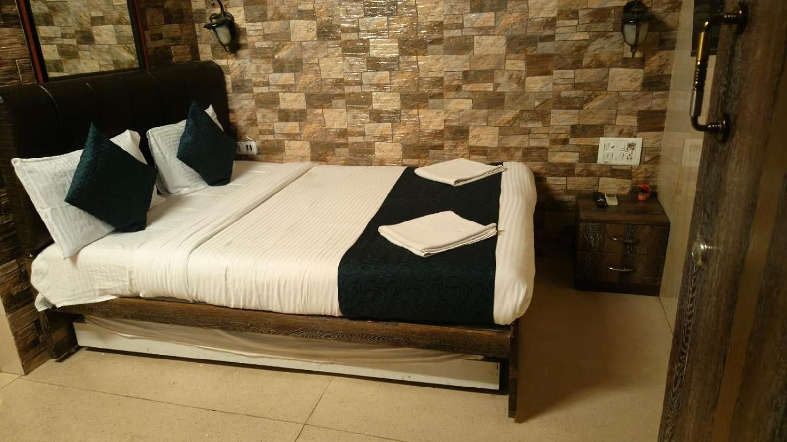 Oliver Hotel Mumbai