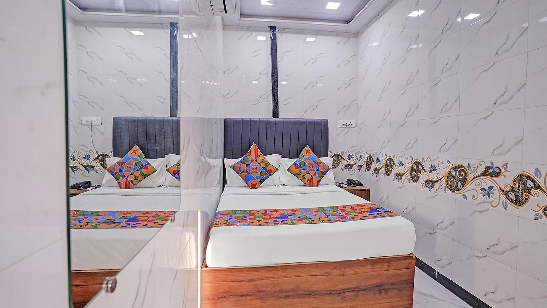 Guest house Via Sr Residency 4*