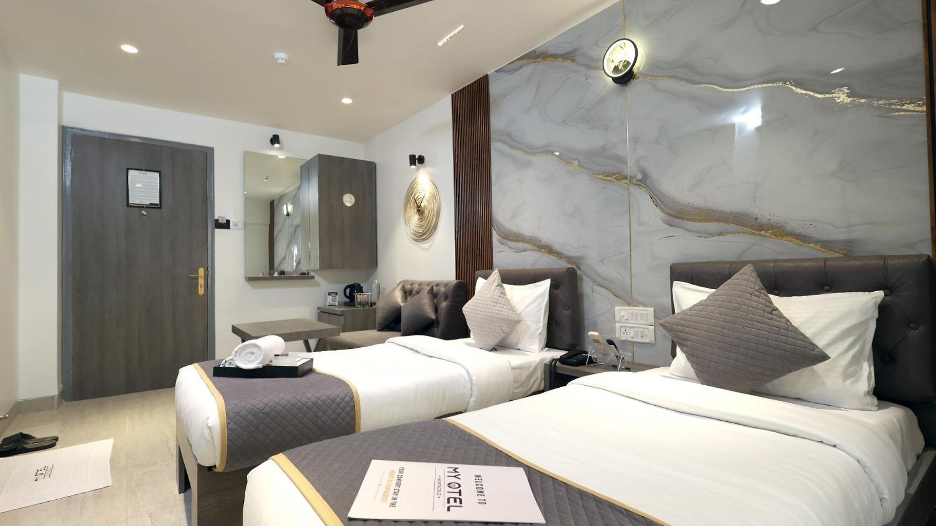 Myotel - Andheri Hotel 3*