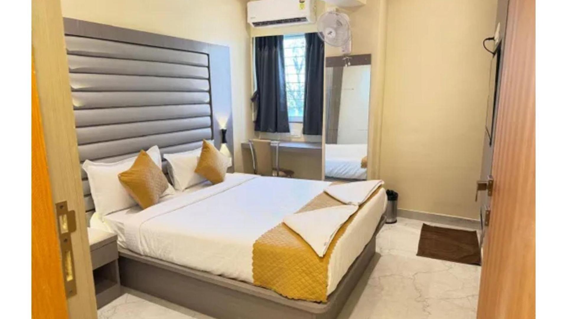 Hotel Fabhotel Sahara Mumbai