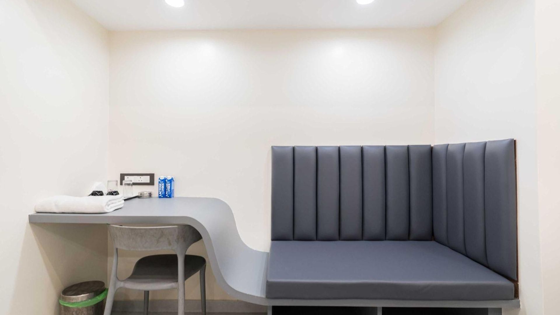 Hotel Bloom Residency Mumbai