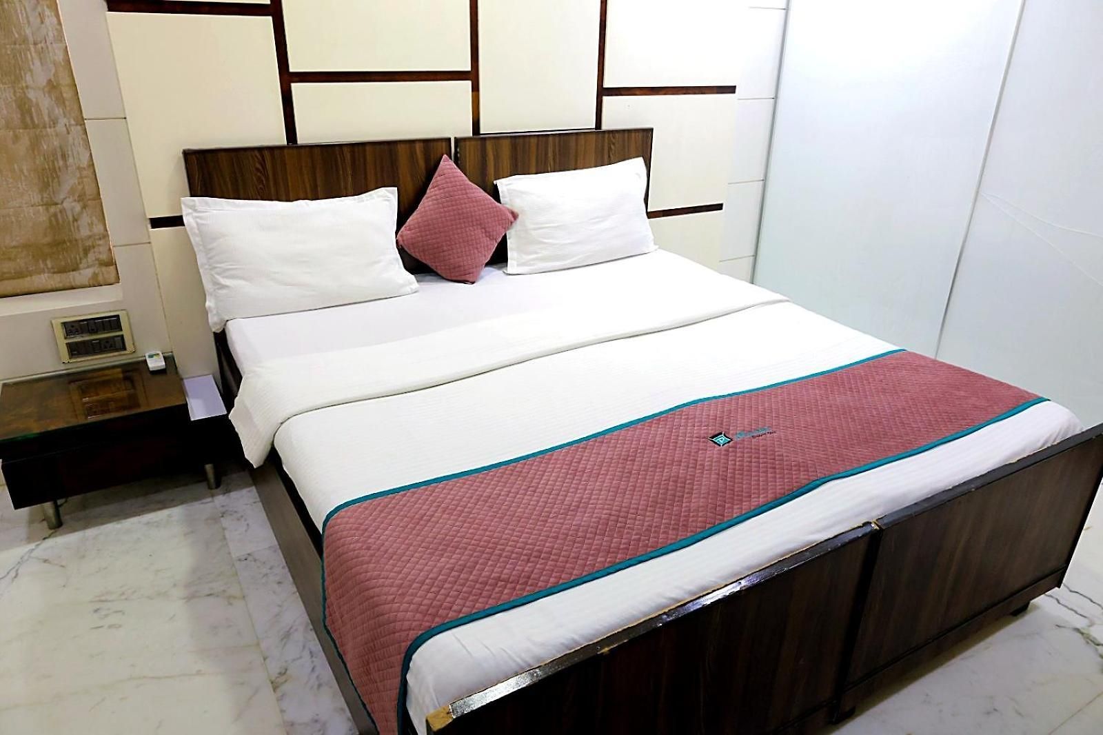 Pinaki Comfort Homestay *