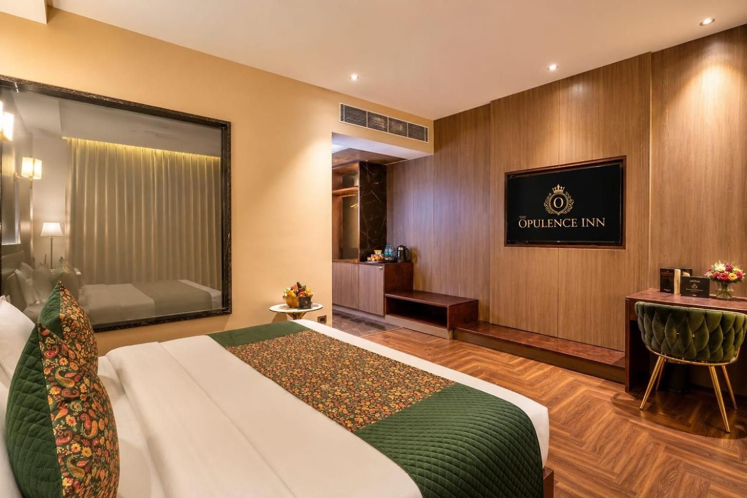 Hotel The Opulence
