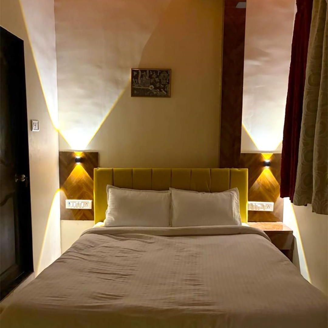 Hotel 7 Heavens Mumbai