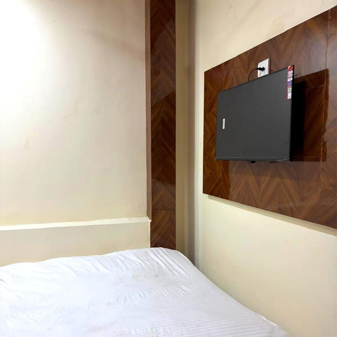 7 Heavens Hotel 2*