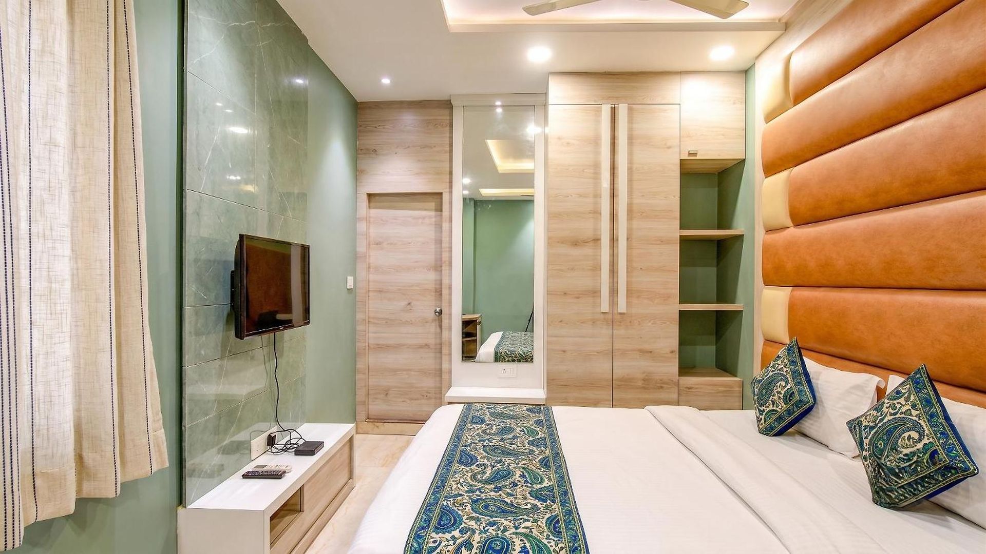 Hotel Fabhotels Invara Mumbai