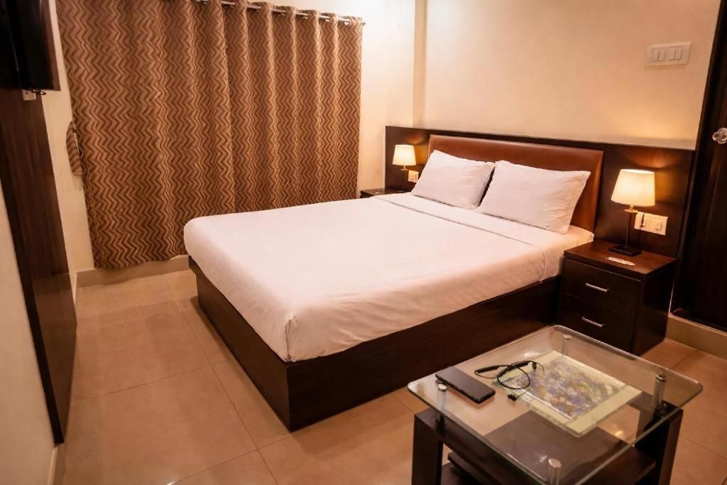 Hotel Accore By Glitz Mumbai
