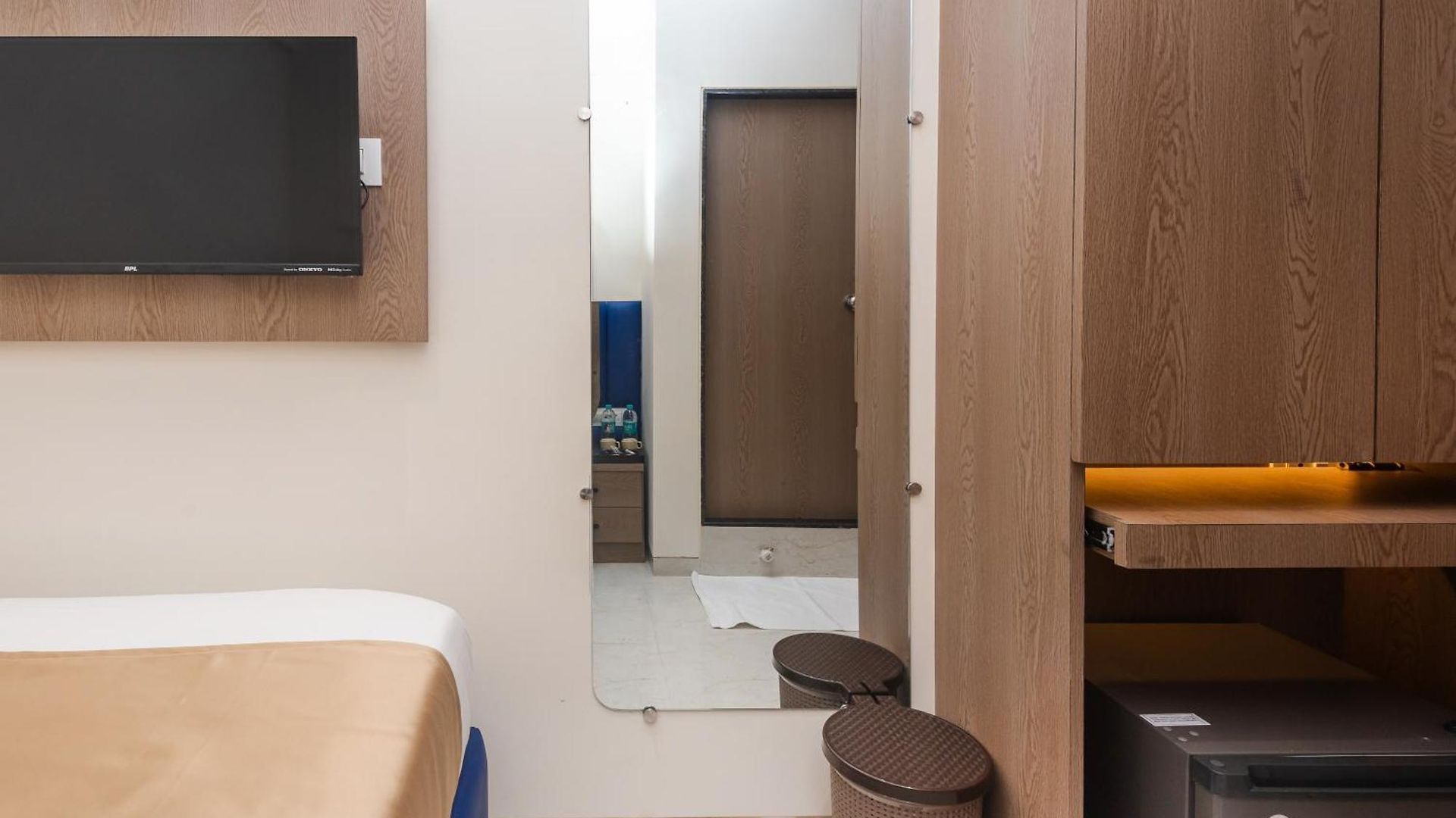 Hotel Alif International